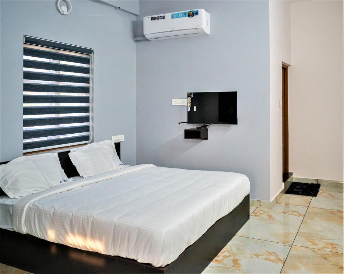 Hotel Aldora Airport Residency Nedumbassery Zewnętrze zdjęcie