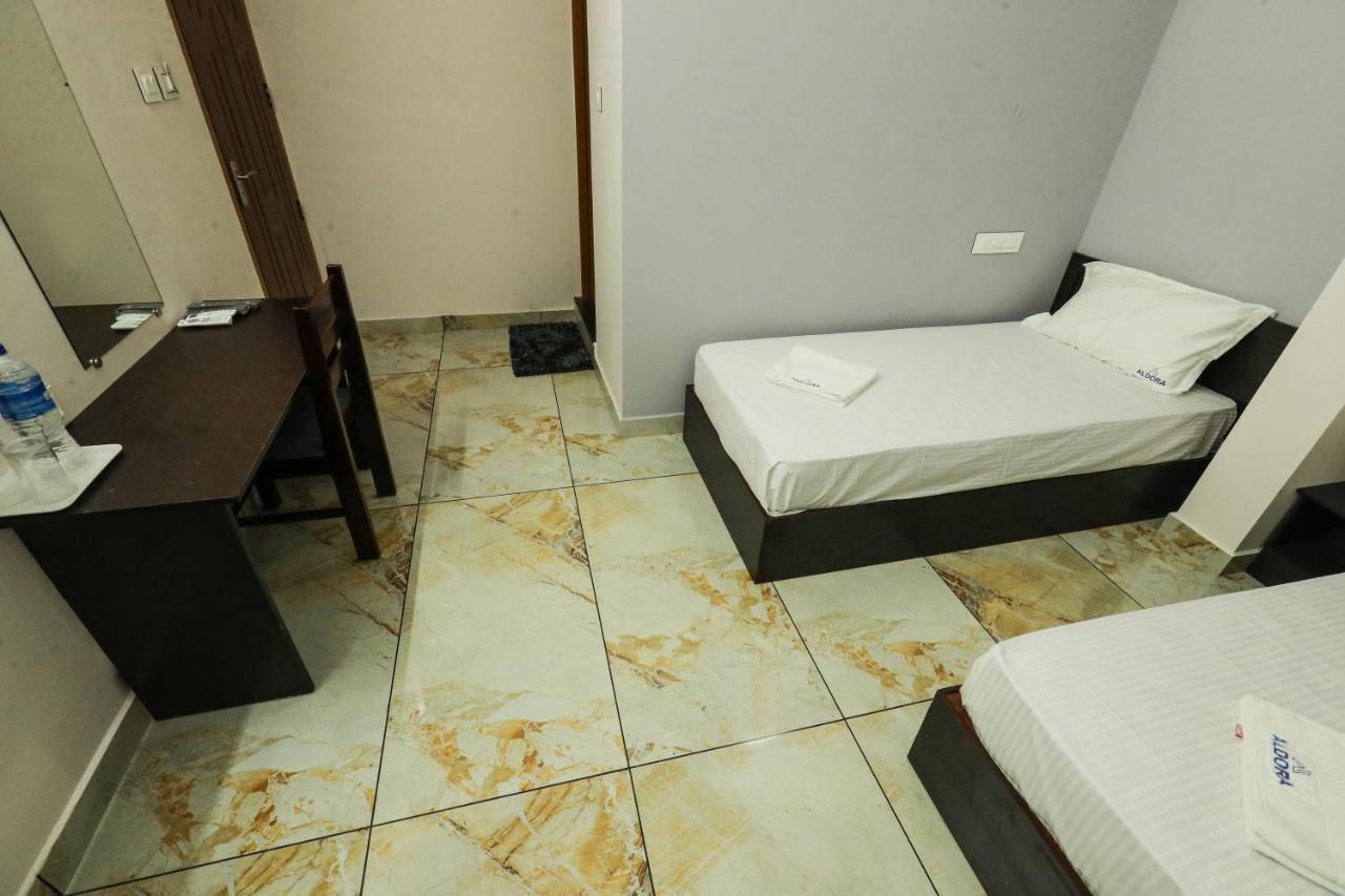 Hotel Aldora Airport Residency Nedumbassery Zewnętrze zdjęcie
