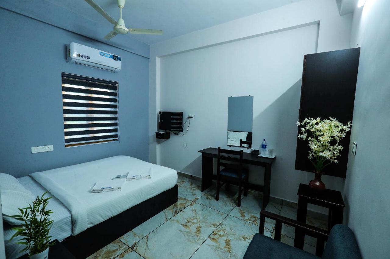 Hotel Aldora Airport Residency Nedumbassery Zewnętrze zdjęcie