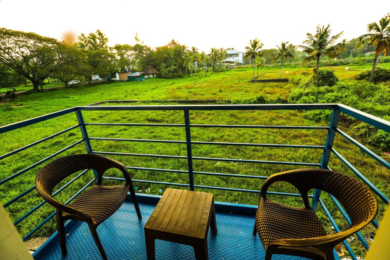 Hotel Aldora Airport Residency Nedumbassery Zewnętrze zdjęcie